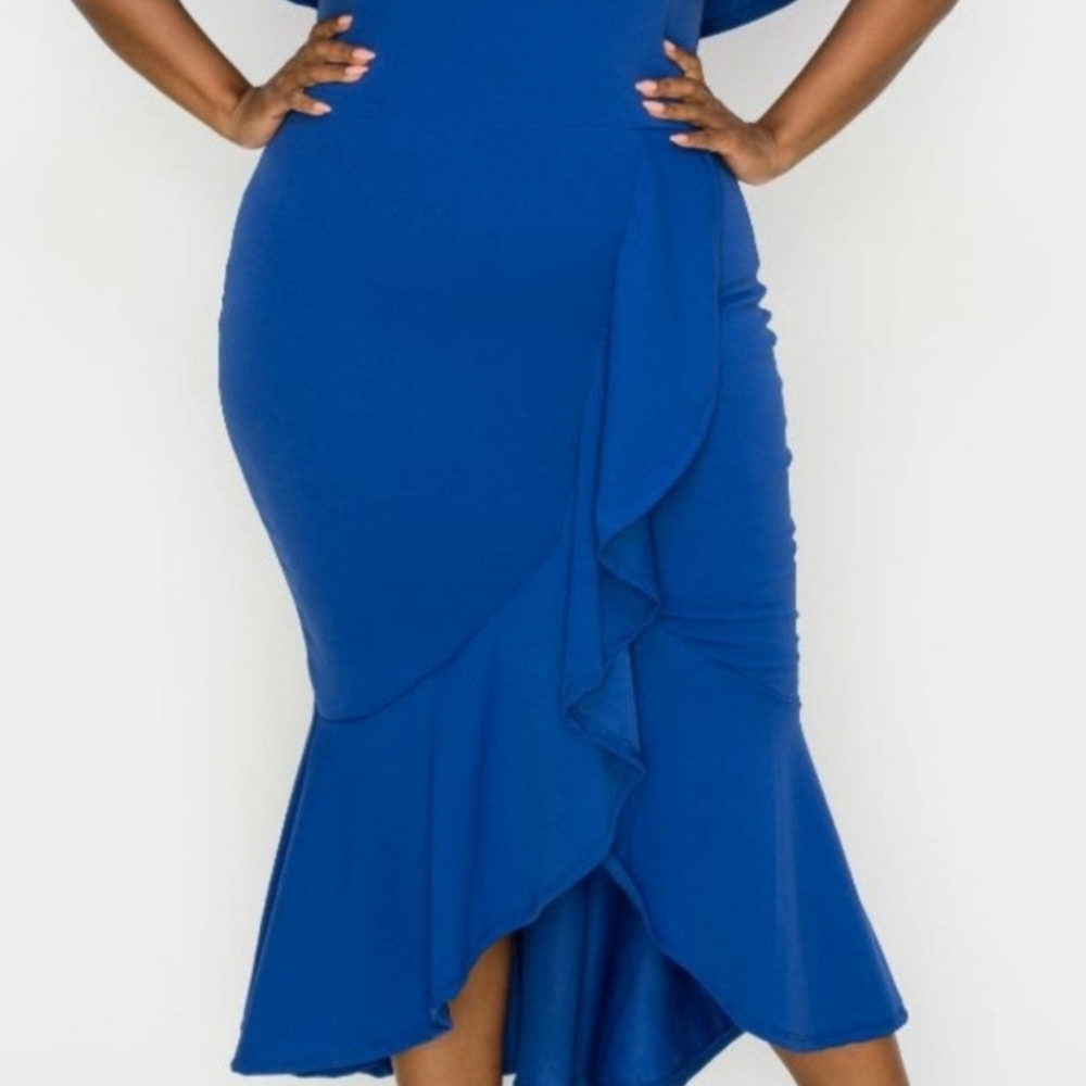 Dress - Picture 4 of 4